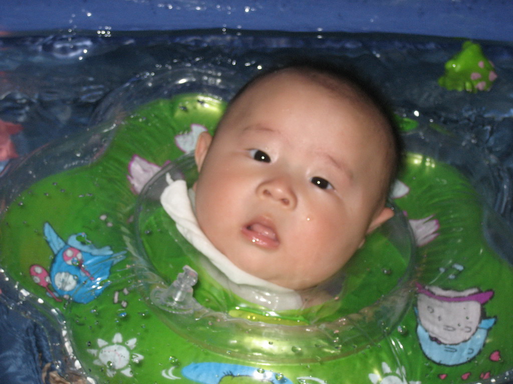 第一次游泳（2）