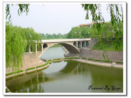 美丽升达园 - 自力大桥 摄于2004年5月 数码相机:sony